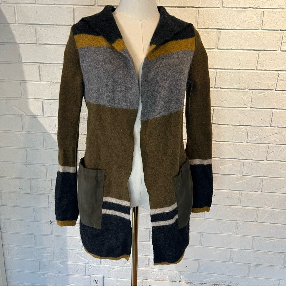 Angel of the North 100% Wool Striped Sweater Cardigan Womens small